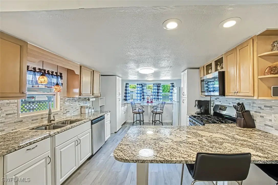 114 Moorhead Manor #114, Naples, FL 34112 - Image #1