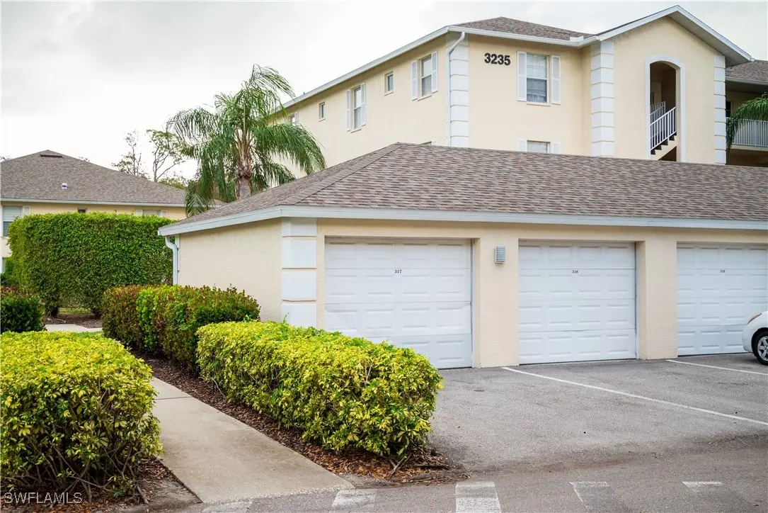 3235 Cypress Glen Way #309, Naples, FL 34109 - Image #1