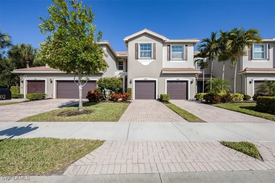 6502 Monterey Point #202, Naples, FL 34105 - Image #2