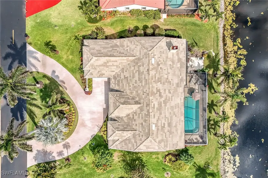28415 Sombrero Drive, Bonita Springs, FL 34135 - Image #2