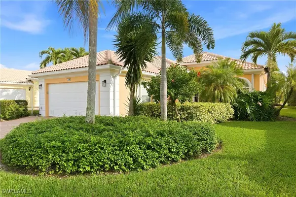 7704 Hernando Court, Naples, FL 34114