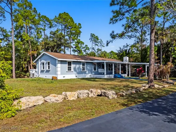 460 9th Street Sw, Naples, FL 34117