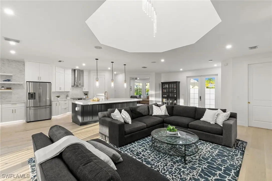 1794 Holiday Lane, Naples, FL 34104 - #1