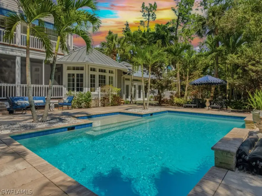 6480 Sandalwood Lane, Naples, FL 34109 - #2