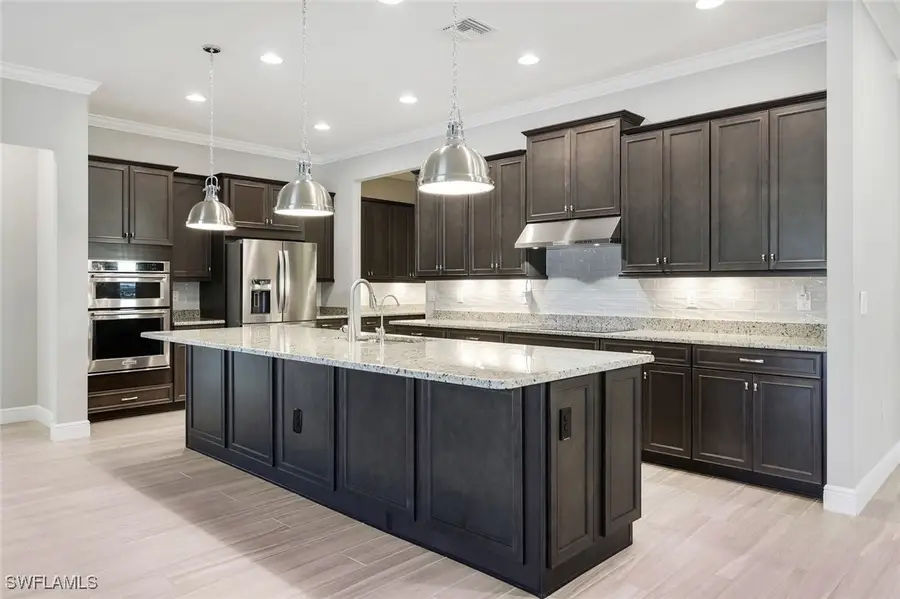 3837 Helmsman Drive, Naples, FL 34120 - Image #2