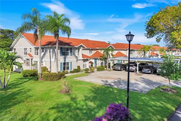 5070 Cedar Springs Drive #203, Naples, FL 34110