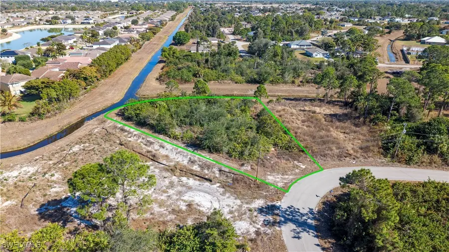 370 Pembroke Street, Lehigh Acres, FL 33974 - #2