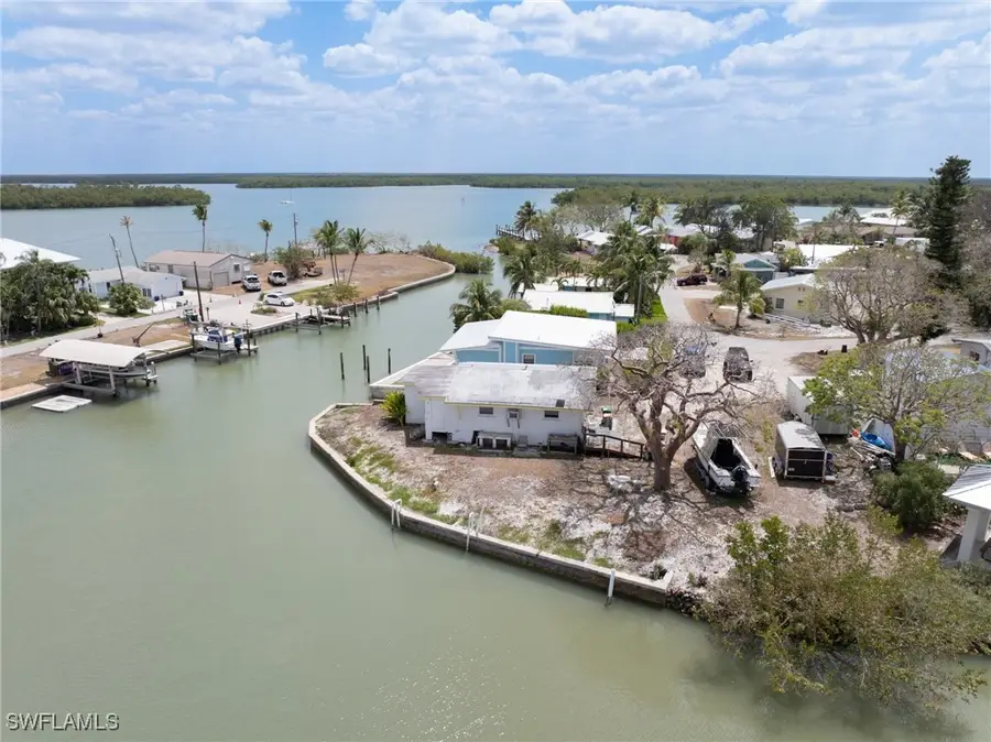 315 Pettit Drive, Goodland, FL 34140 - Image #3