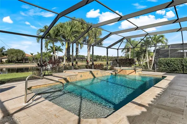 9103 Graphite Circle, Naples, FL 34120