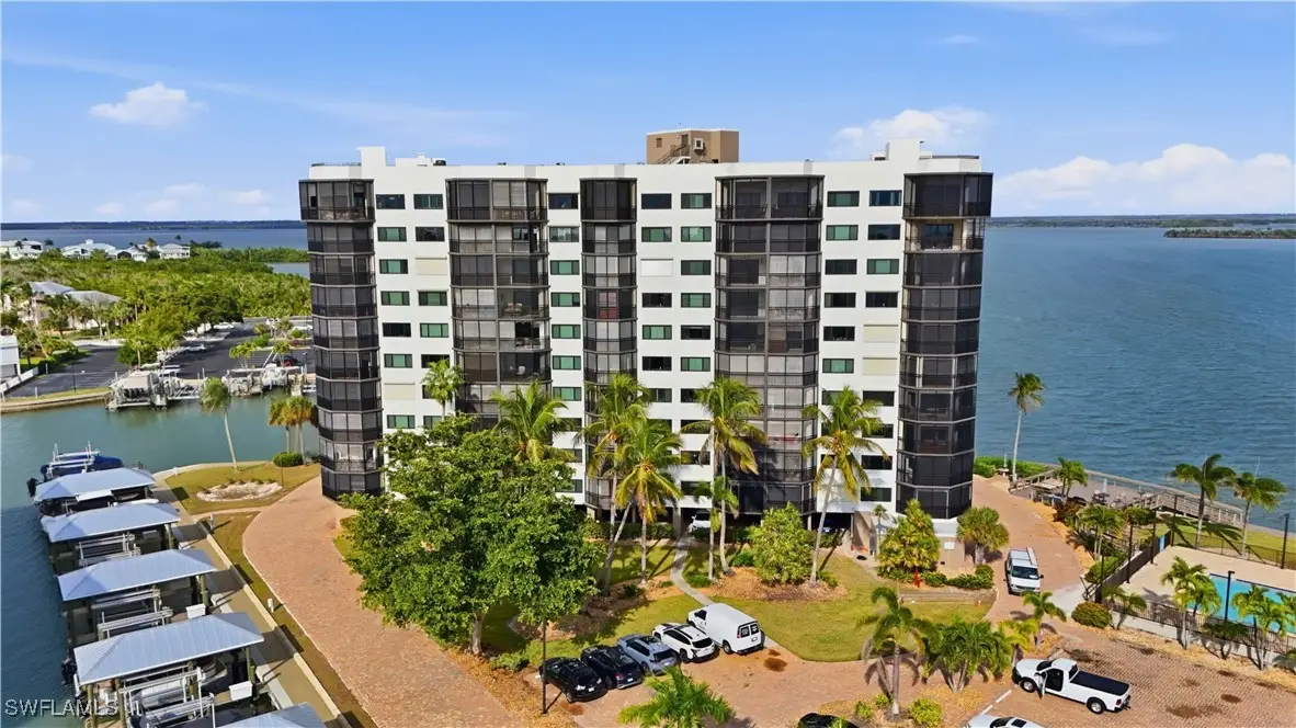 4265 Bay Beach Lane #926, Fort Myers Beach, FL 33931 - Image #1