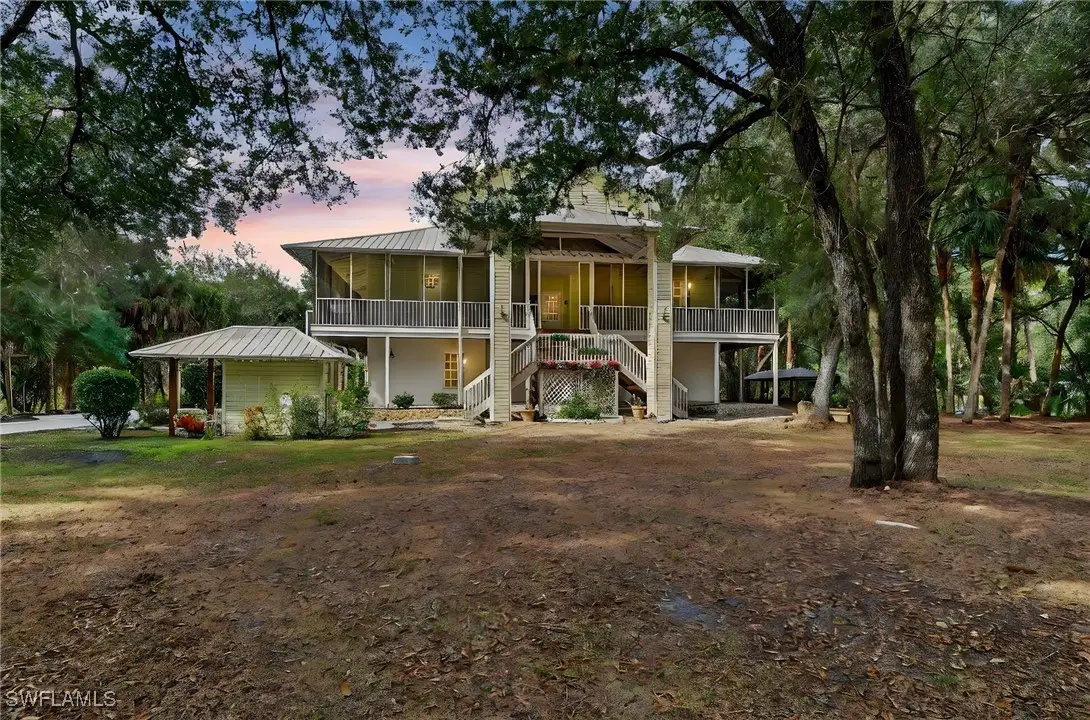 685 11th Street Nw, Naples, FL 34120 - Image #1