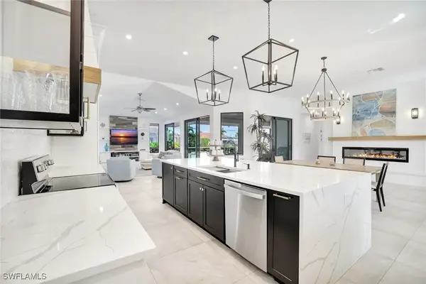 910 Ivory Court, Marco Island, FL 34145