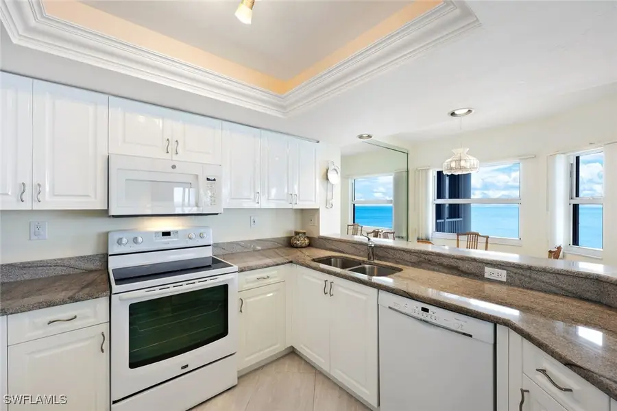 9577 Gulf Shore Drive #704, Naples, FL 34108 - Image #3