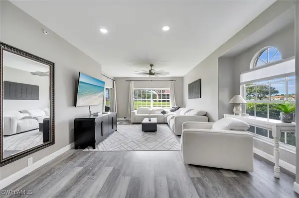 28080 Cavendish Court #2006, Bonita Springs, FL 34135