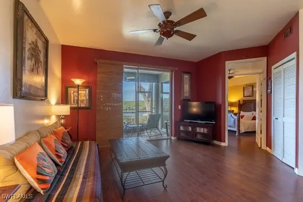 242 Newport Drive #502, Naples, FL 34114