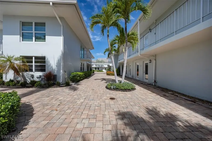 626 12th Avenue S #626, Naples, FL 34102 - Image #2