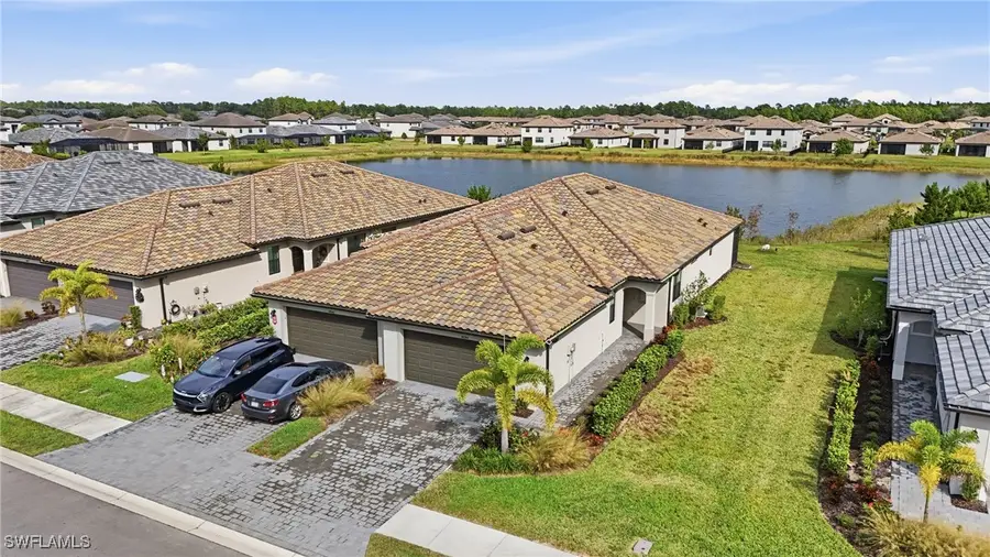 14044 Hunter Oak Drive, Fort Myers, FL 33913 - Image #2