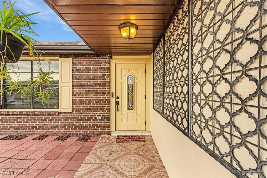 205 NW 14th Street, Cape Coral, FL 33993 - Image #2