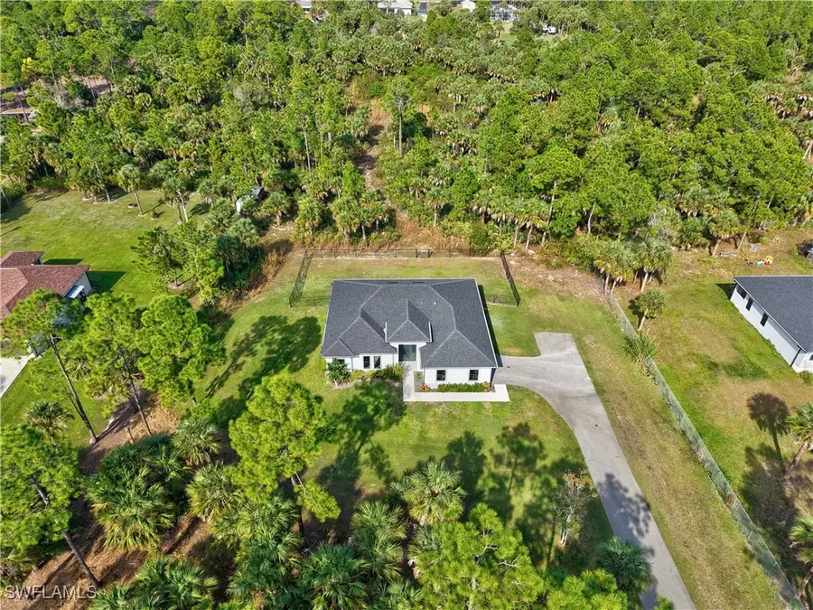 1819 12th Avenue Ne, Naples, FL 34120 - Image #3