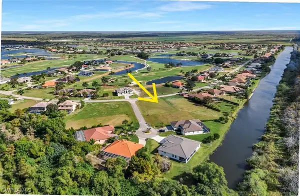 18373 Royal Hammock Boulevard, Naples, FL 34114