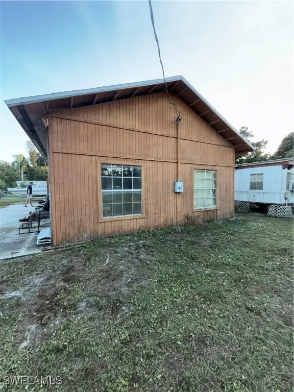 19560 Spicewood Lane, Fort Myers, FL 33908