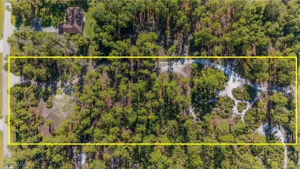 2344 52nd Avenue Ne, Naples, FL 34120