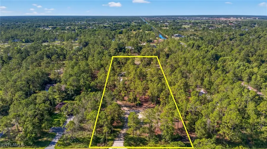 2344 52nd Avenue Ne, Naples, FL 34120 - Image #2