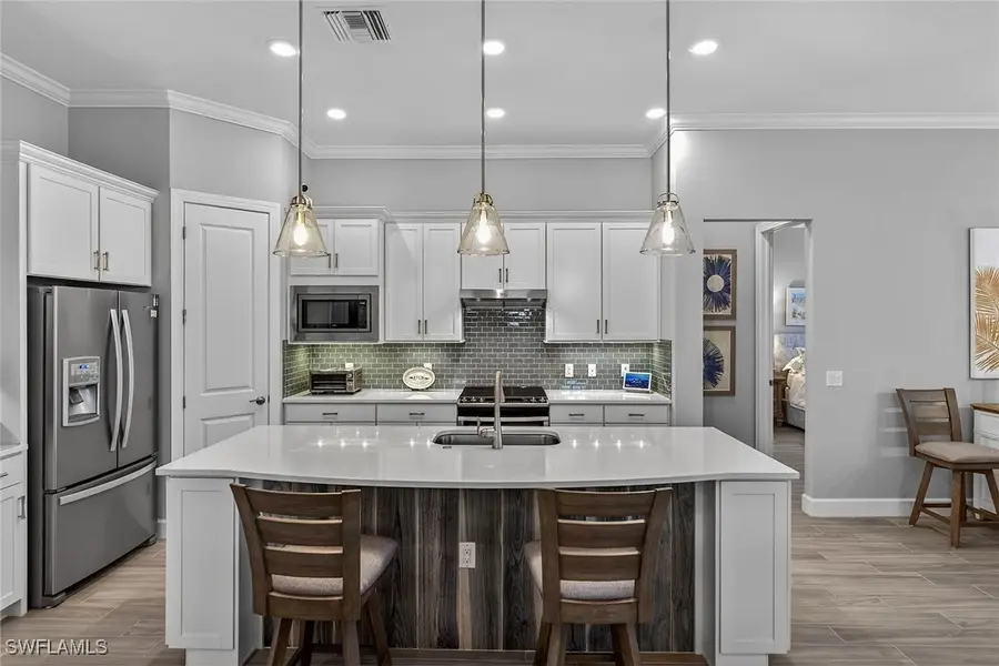 2723 Aviamar Circle, Naples, FL 34114 - Image #3