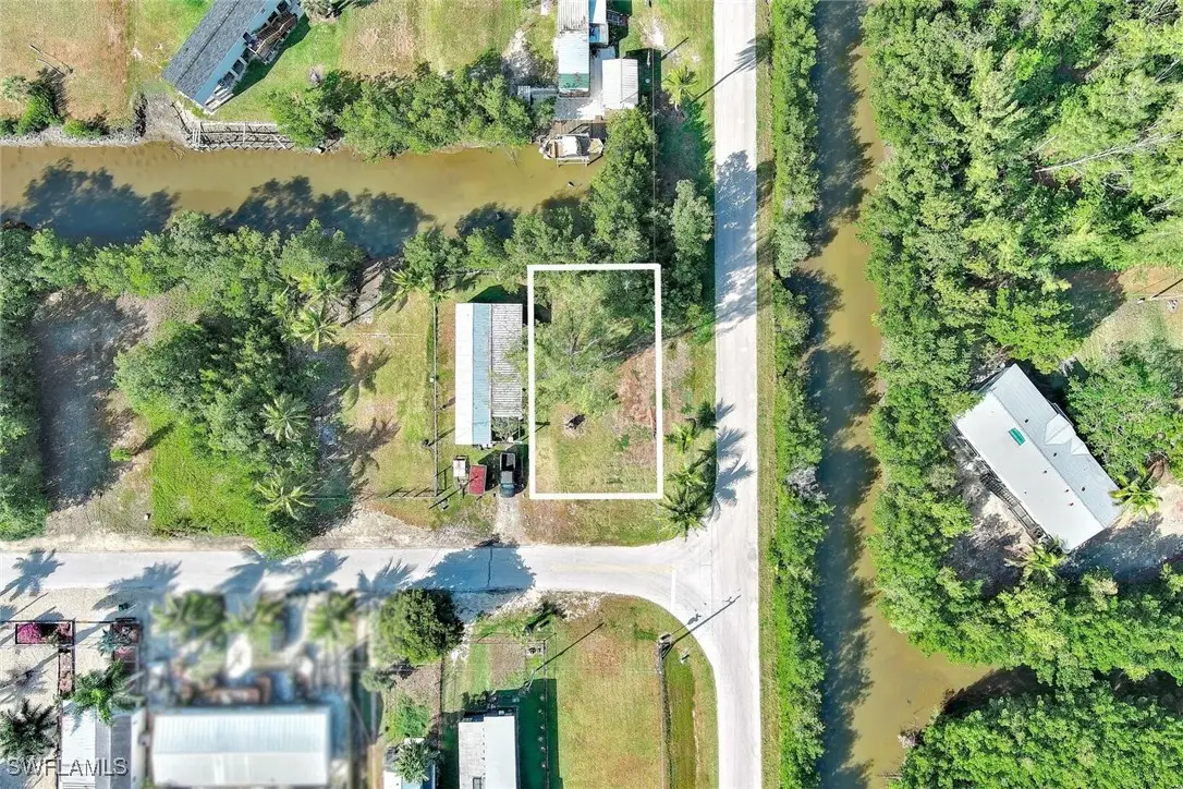 104 Egret Lane, Everglades City, FL 34139 - Image #1