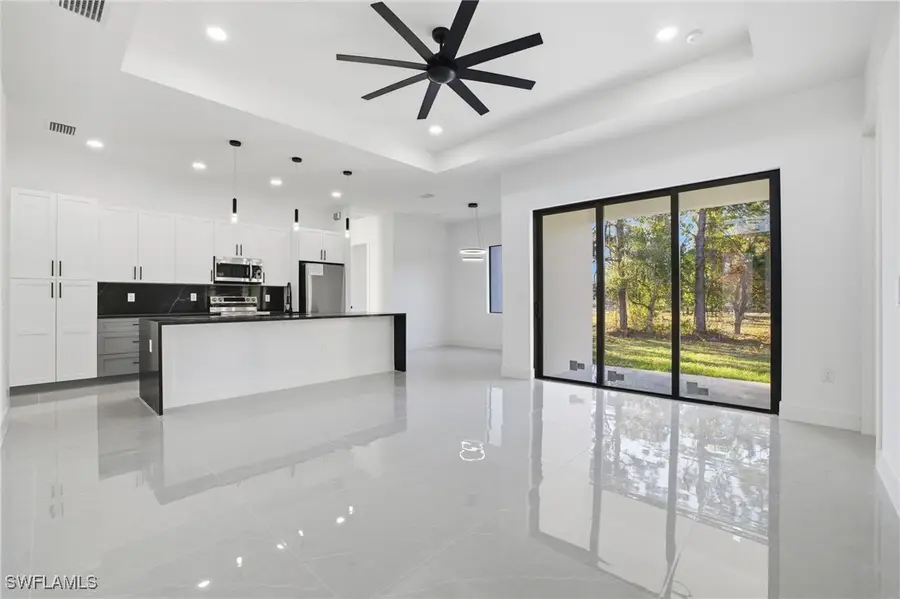 3109 28th Street Sw, Lehigh Acres, FL 33976 - Image #3