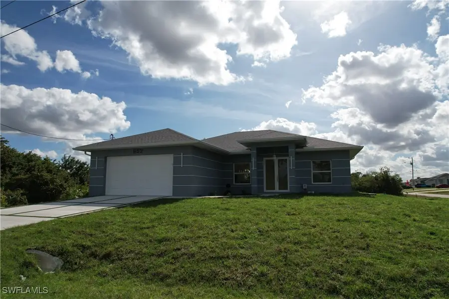 852 Chipley Street E, Lehigh Acres, FL 33974 - Image #3