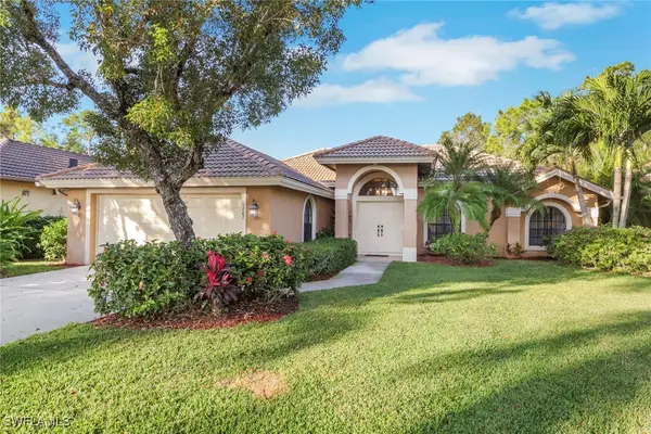 1287 Briarwood Court, Naples, FL 34104