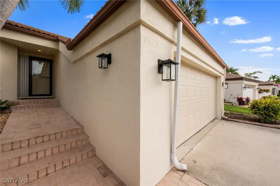 6106 Forest Villas Circle, Fort Myers, FL 33908 - #3