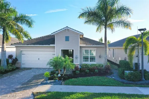 28052 Seasons Tide Avenue, Bonita Springs, FL 34135