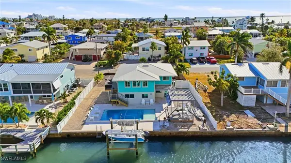 7 Avenida Carita, Fort Myers Beach, FL 33931