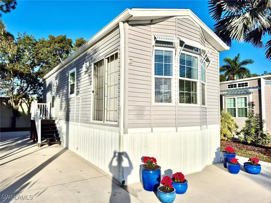 173 Redwood Lane #8, Naples, FL 34114 - Image #2