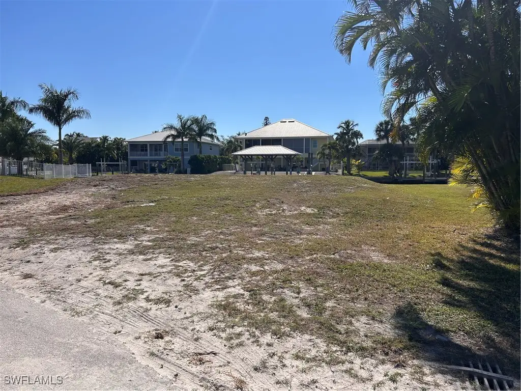 14 Pepita Street, Fort Myers Beach, FL 33931 - Image #1
