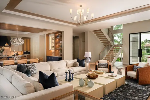 405 Putter Point Drive, Naples, FL 34103