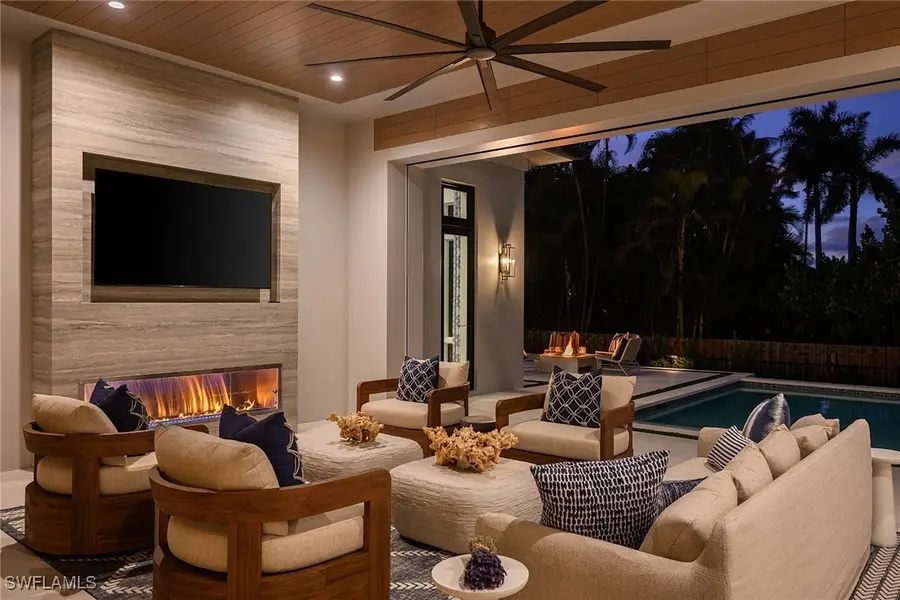 405 Putter Point Drive, Naples, FL 34103 - Image #3