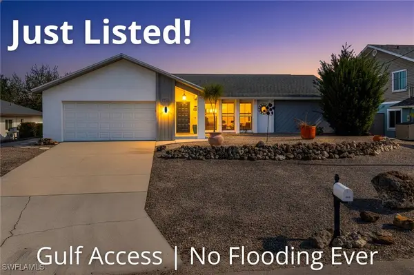 27284 Barbarosa Street, Bonita Springs, FL 34135