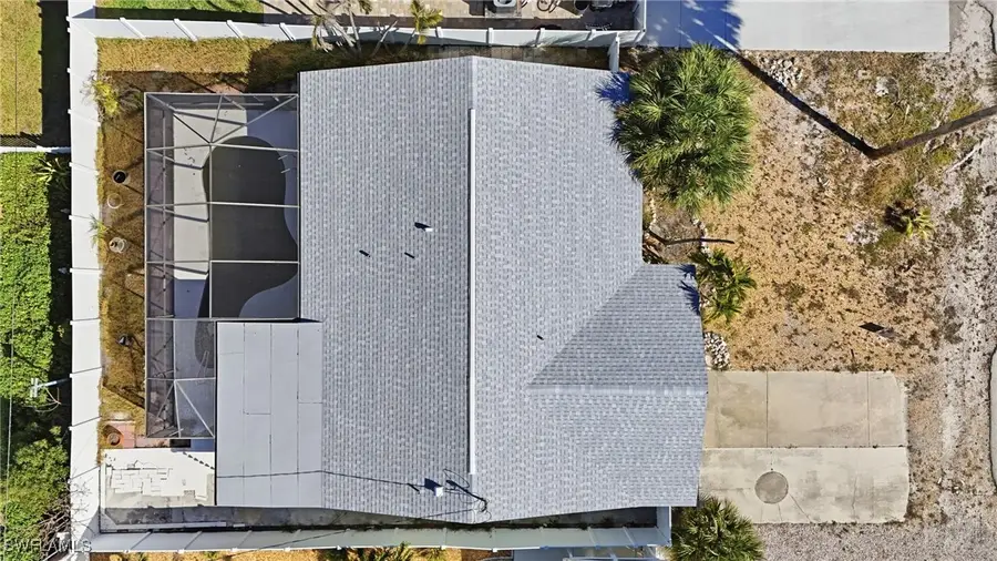 193 Hibiscus Drive, Fort Myers Beach, FL 33931 - Image #2