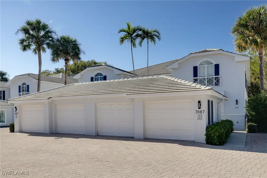 7087 Barrington Circle #202, Naples, FL 34108 - Image #2