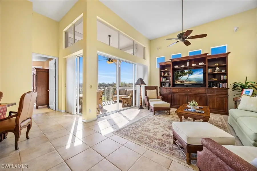 1520 Clermont Drive #403, Naples, FL 34109 - Image #2