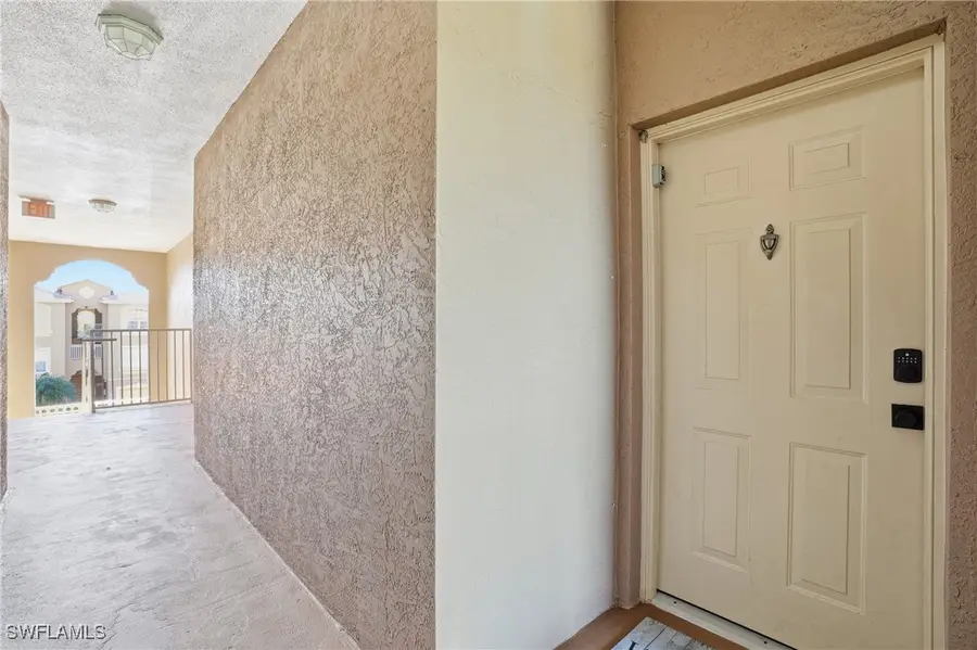 15585 Ocean Walk Circle #313, Fort Myers, FL 33908 - Image #2