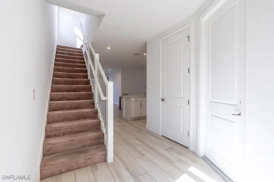 7565 Carnegie Way, Naples, FL 34119 - Image #3