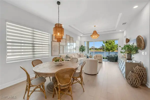 9028 Mayreau Way, Naples, FL 34114