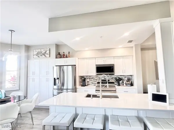 8555 Naples Heritage Drive #213, Naples, FL 34112