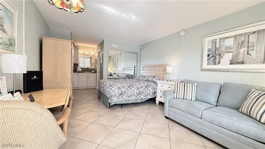 2555 Tamiami Trail N #256, Naples, FL 34103 - Image #3