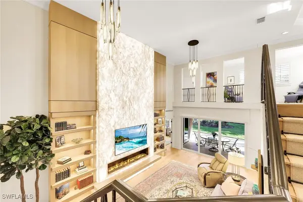 6777 Southern Oak Court, Naples, FL 34109