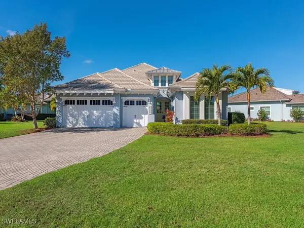 6399 Warwick Avenue, Naples, FL 34113